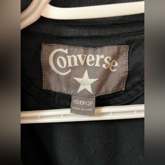 ⚫️ BOGO Converse womens zip up sweater with green accent stripes size XS - Picture 3 of 9